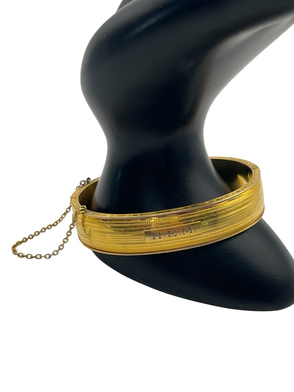 Hayward 10k gold filled Victorian style striped hinged bangle bracelet monogram